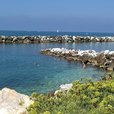 Casa Vacanze Marina Di Pisa Catola Exterior foto